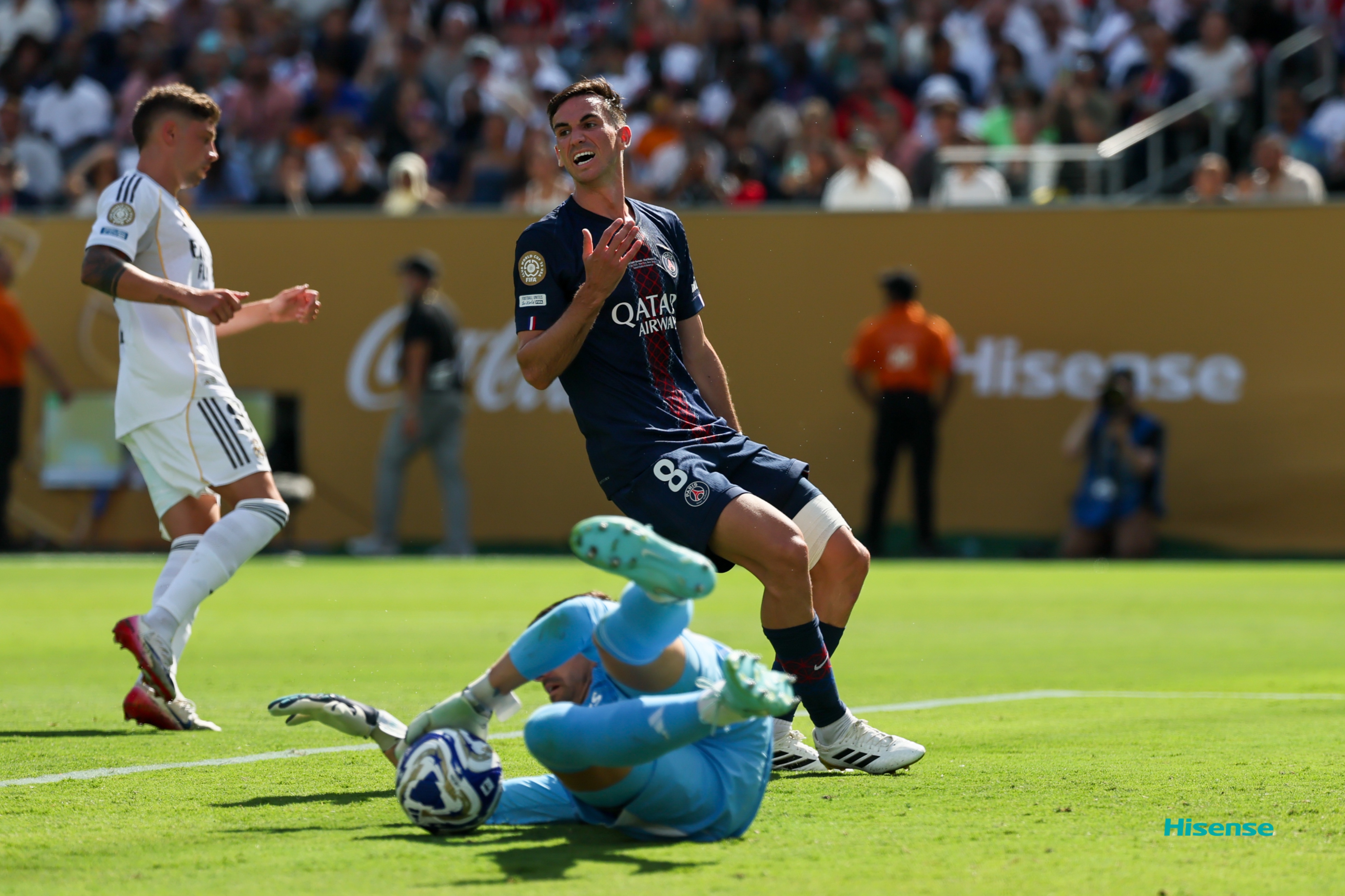 关于今晚突围战来临，马德里竞技围绕亚冠手感冰凉，更衣室稳定，赛季目标并未改变的信息雷竞技下载