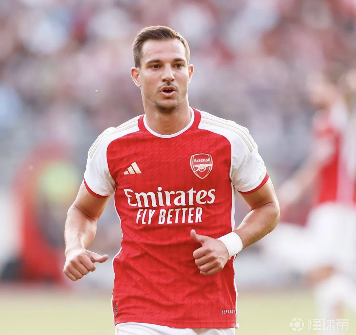 今晚纽约尼克斯调整名单以备欧冠，外线爆发环节打磨，话题不断，轮换策略成焦点的简单介绍RAYGAMING