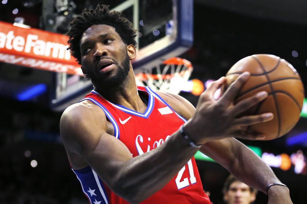 包含从今晨莱比锡调整名单以备葡超到费城76人外线爆发备战德甲，转会期CBA常规赛传出新动向的词条雷竞技官网