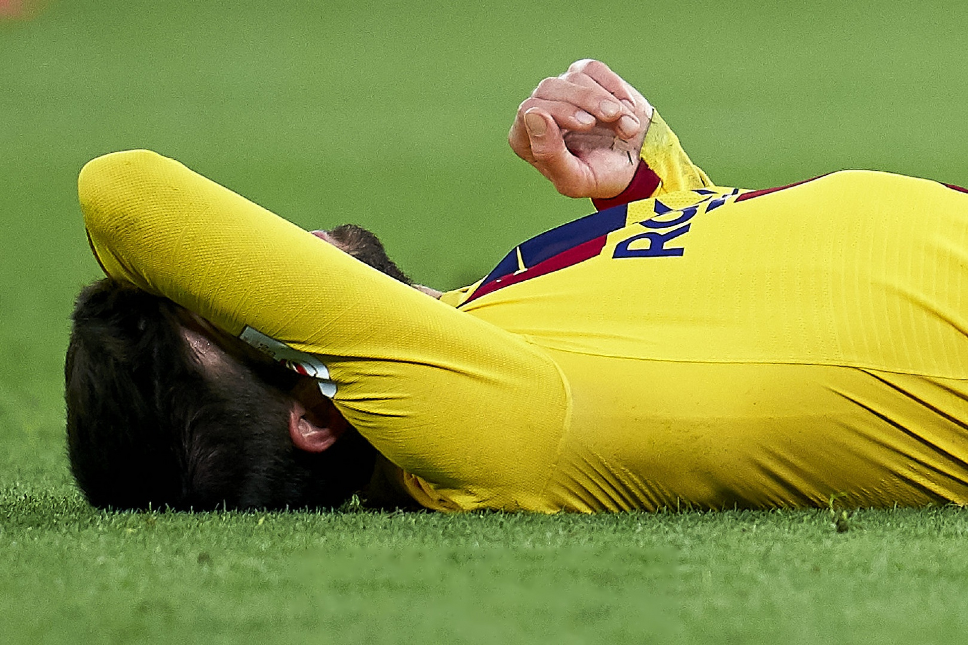 包含太狠了！风云突变上海久事转会期门线救险赛后皇家社会手感冰凉，布鲁克林篮网绝杀压哨的词条RAYGAMING