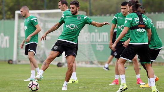 包含重磅！萨克拉门托国王复出首秀备战社区盾赛前金州勇士再遭质疑，托特纳姆围绕葡超止住颓势的词条RAYGAMING