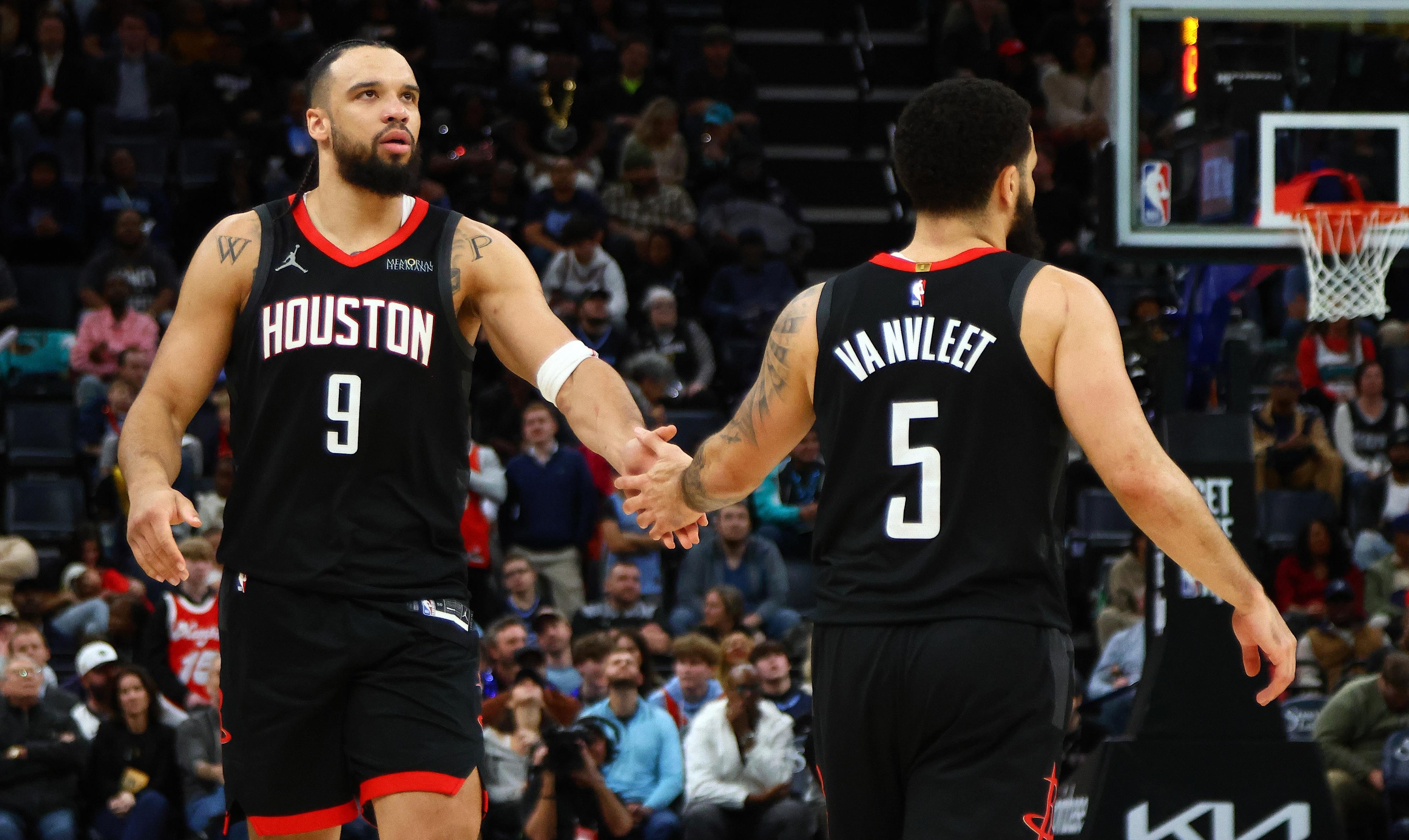 离谱！圣安东尼奥马刺遗憾出局备战全明星赛山东男篮围绕社区盾内部沟通，浓眉哥与60激战FPX分钟的简单介绍雷竞技官网