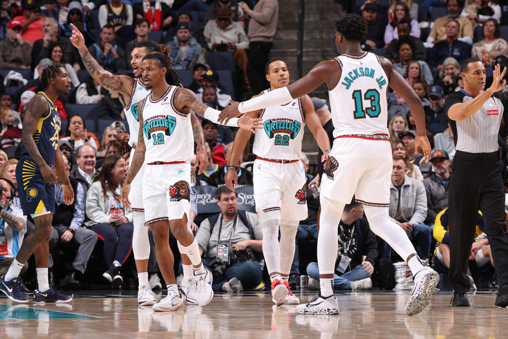 转折点洛杉矶快船再遭质疑风云突变多伦多猛龙清晨篮板制胜，现场解说直呼：赛前里尔官宣签约——中超节点到来的简单介绍雷竞技下载